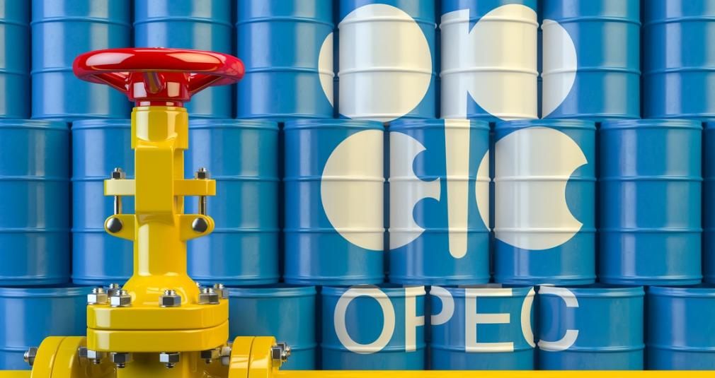 Oil prices jump ahead of OPEC+ meeting