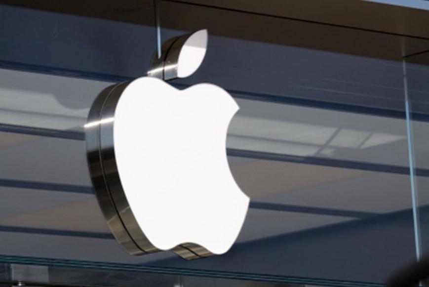 Apple reports record quarterly revenue
